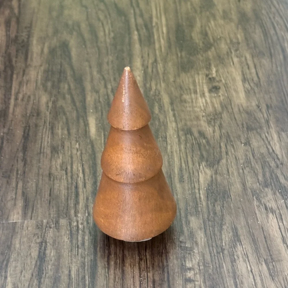 West Elm stacked wood tabletop Brown Tree - Acorn size 6” hight
